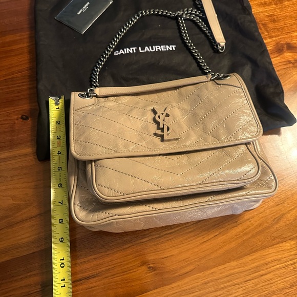 YSL Niki Medium Patent crinkle leather purchased @ YSL store in Chicago - Picture 16 of 16